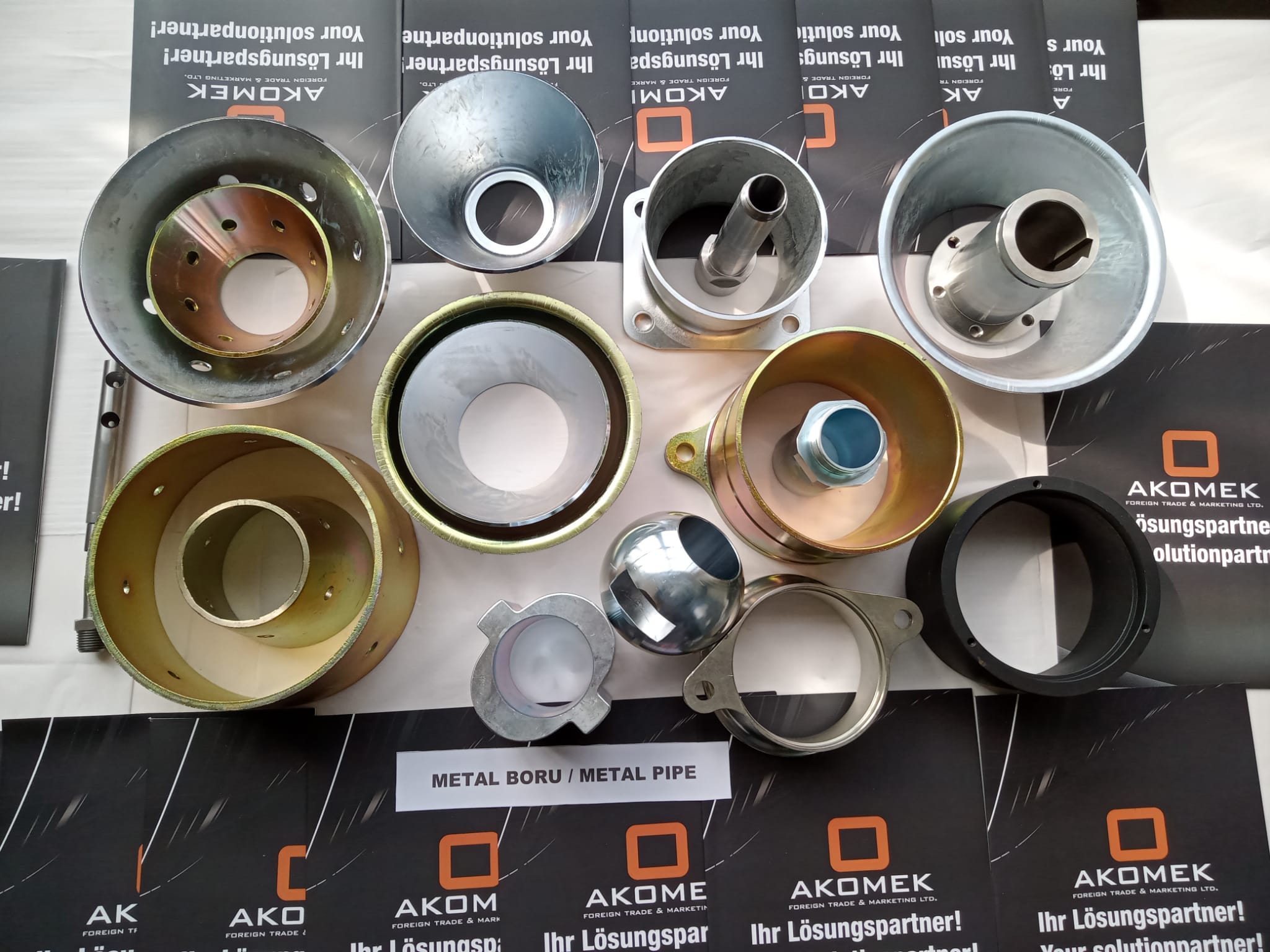 Metal pipe group